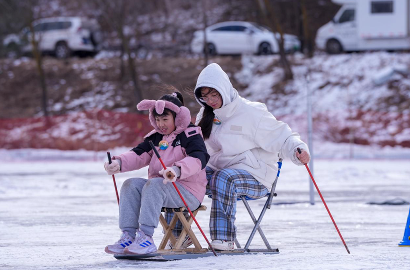 开云注册平台-北京双奥文化推广启动，青少年冰上体验活动在延庆举行