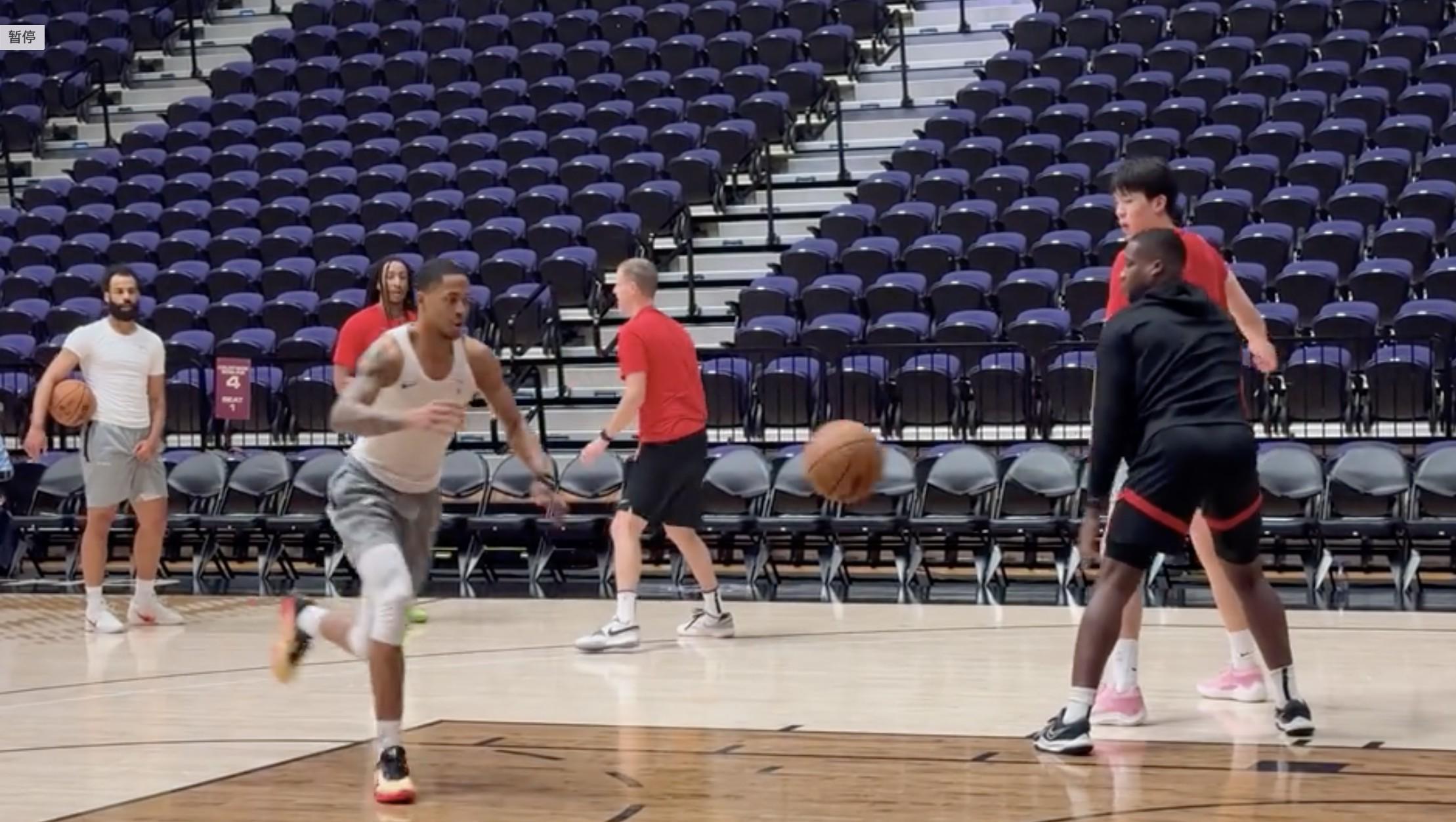 开云注册平台-记者:混音热身时专门跑了一套围绕杨瀚森低位策应的传切配合